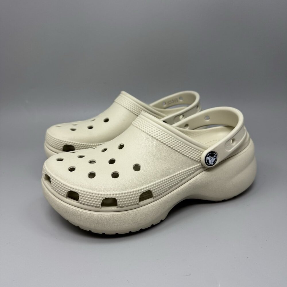 Crocs Classic Bae Platform Clog Shoes Womens Size 8 Beige Tan Slip On Comfort - Picture 3 of 10